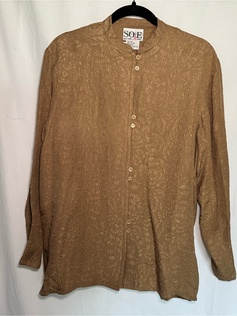 VTG Soie New York Paris 100% Silk Jacquard Mandarin Collar Blouse Camel Tan S